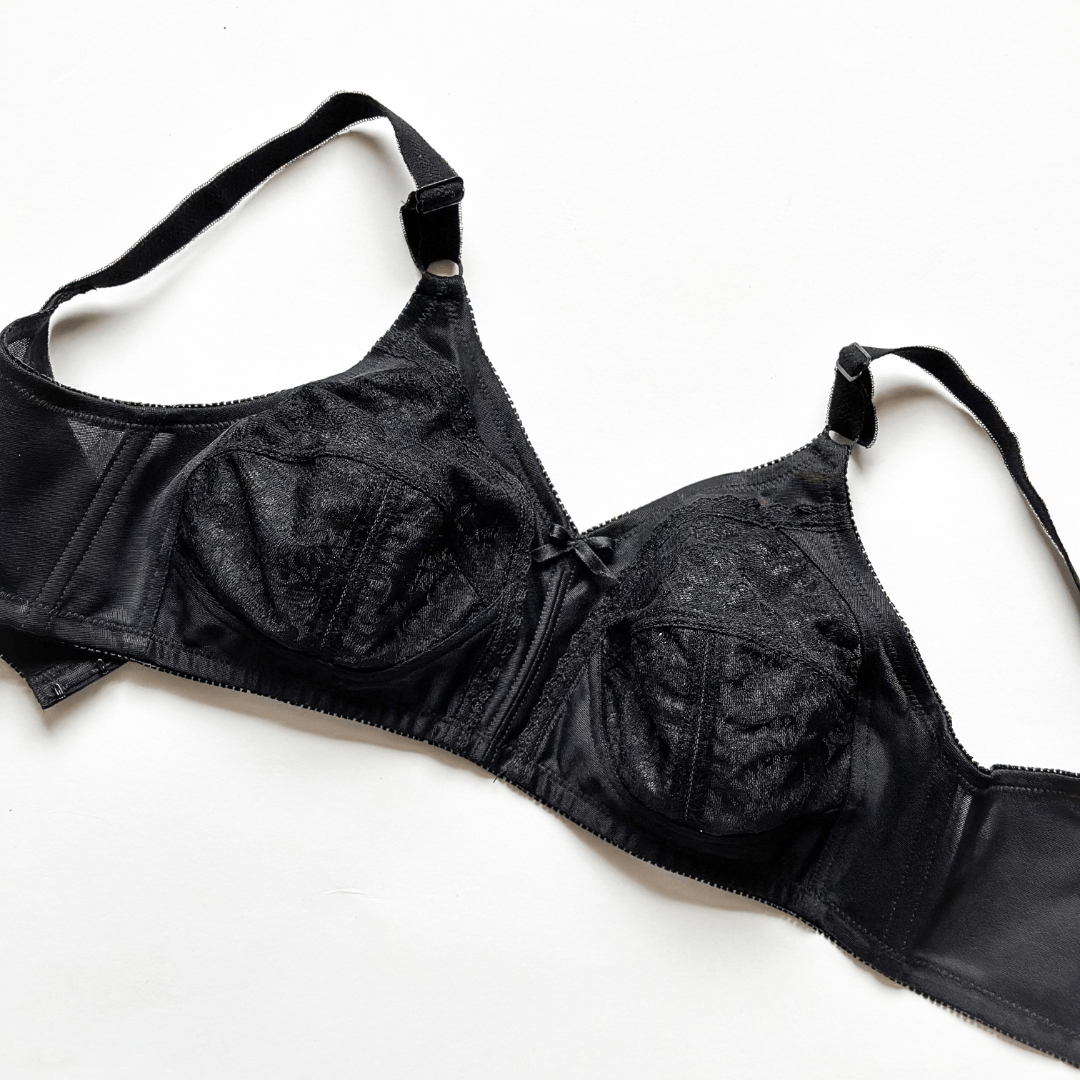 Comfort 20 Lace Bra – Full Support with Feminine Charm